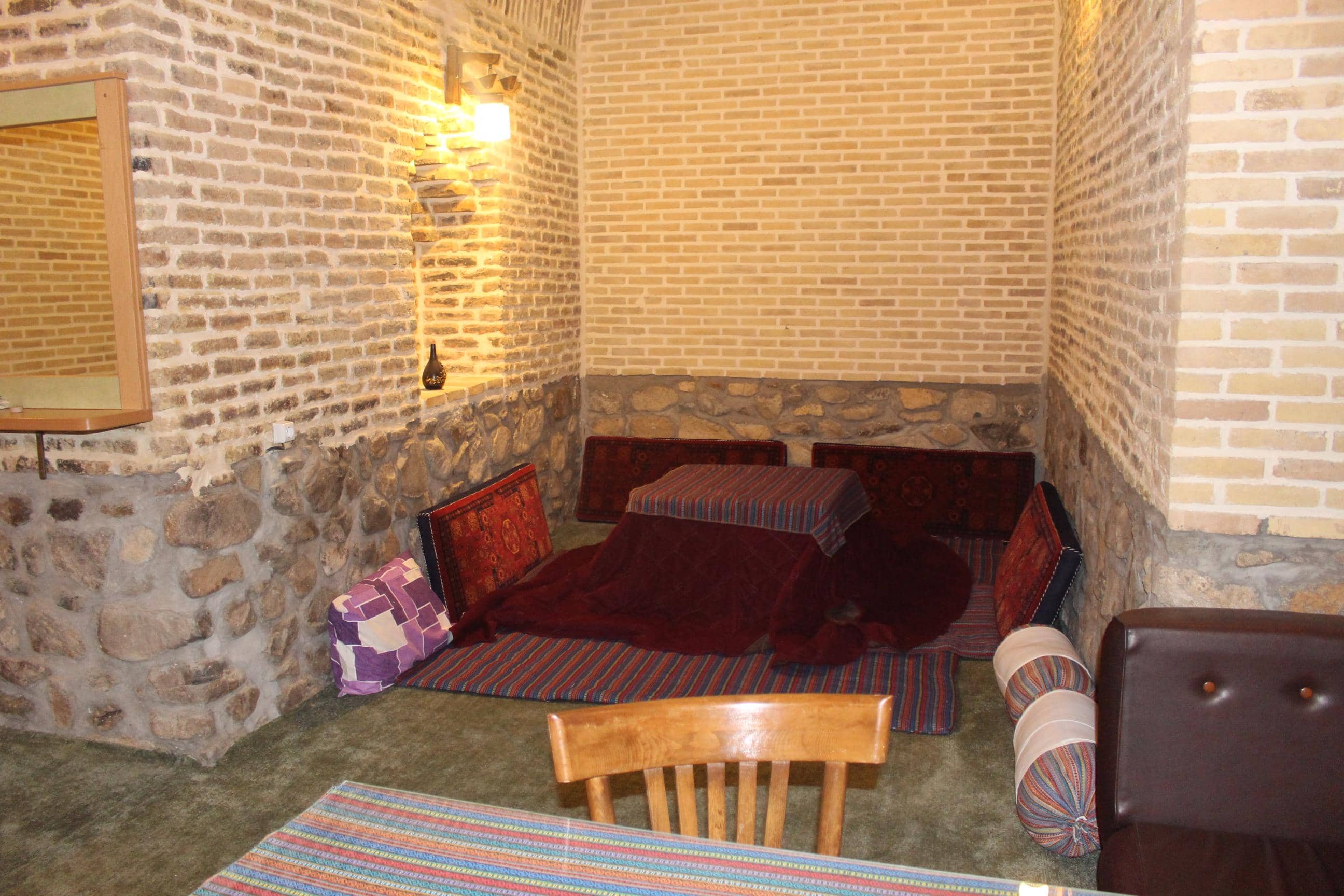 اجاره اقامتگاه سنتی در دودهک دلیجان - شاهنشین