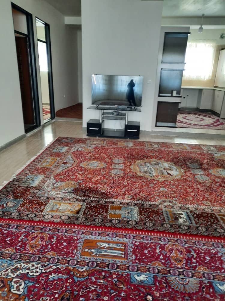 اجاره آپارتمان در بلوار ارس جلفا-تک خوابه طبقه اول