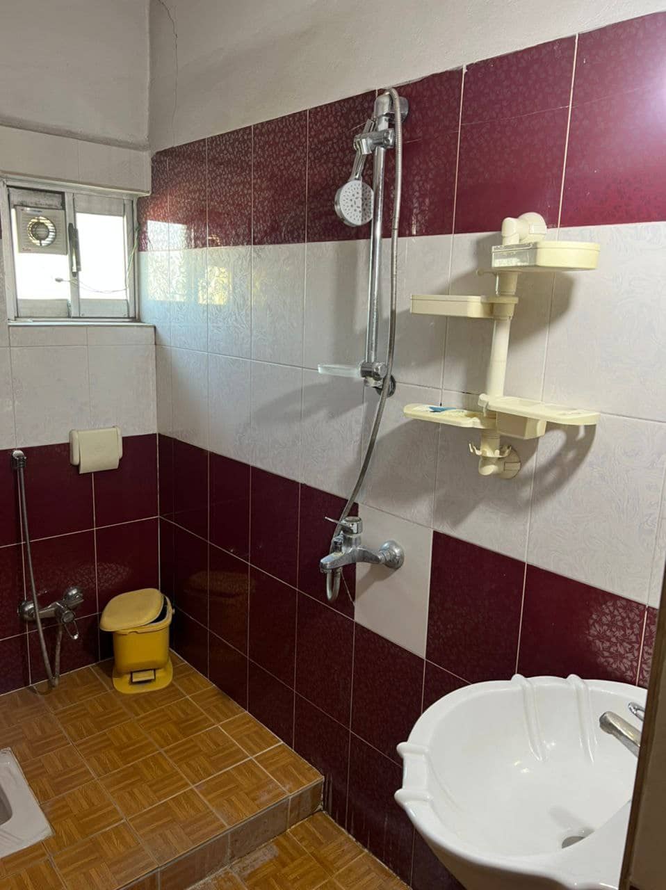 اجاره هتل رستوران چهار تخته در چالوس - اتاق 4