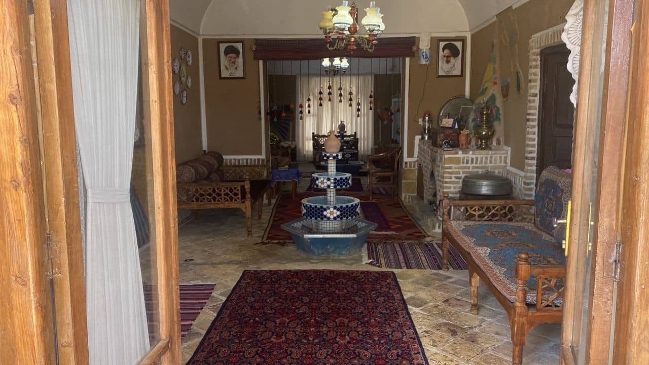 اجاره بومگردی سنتی در روستا خوشینه سفلی