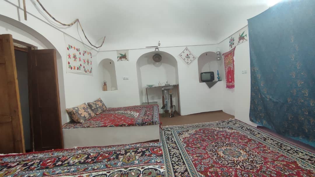 اجاره سوئیت سنتی در رشتخوار