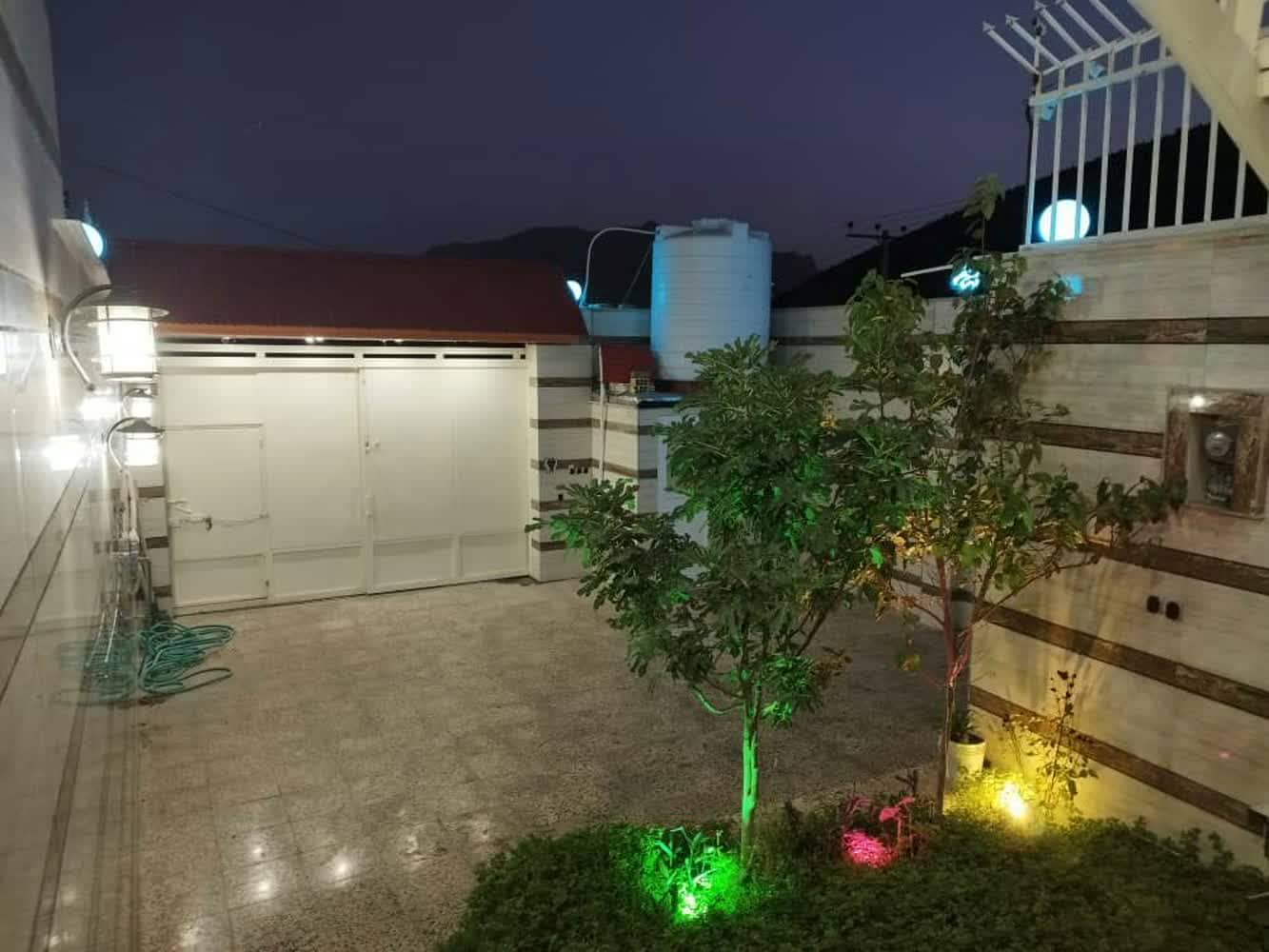 اجاره ویلا در روستای صادق آباد باغ بهادران - نماکوهستان