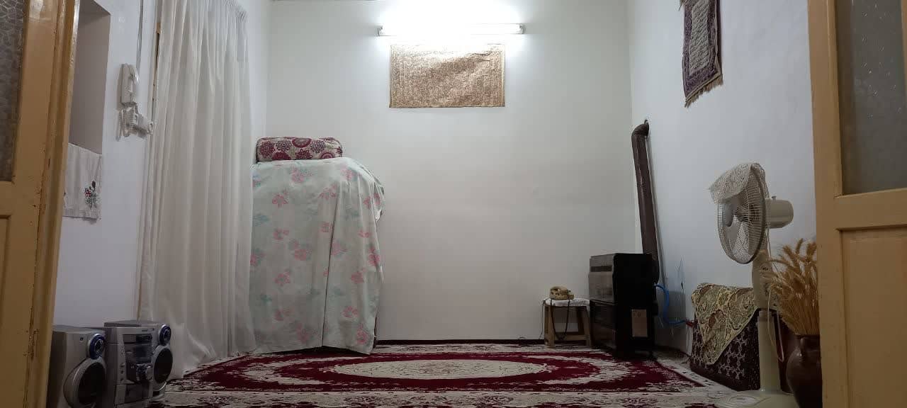 منزل سنتی در شاندیز حیاط و نما