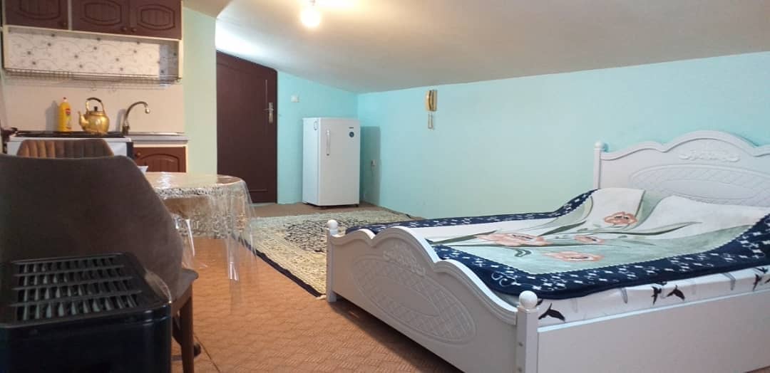 اجاره سوئیت در خیابان امام خمینی آستارا