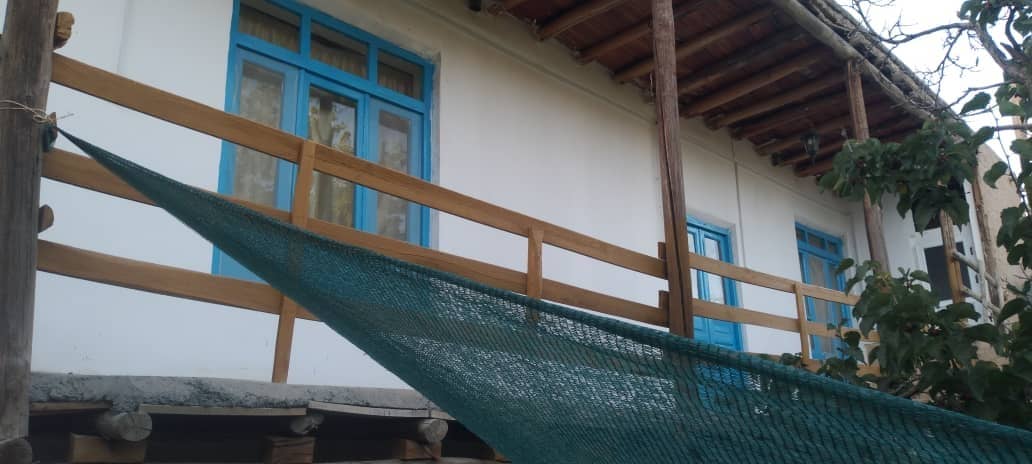 اجاره اتاق سنتی در طرقبه - 10 متری