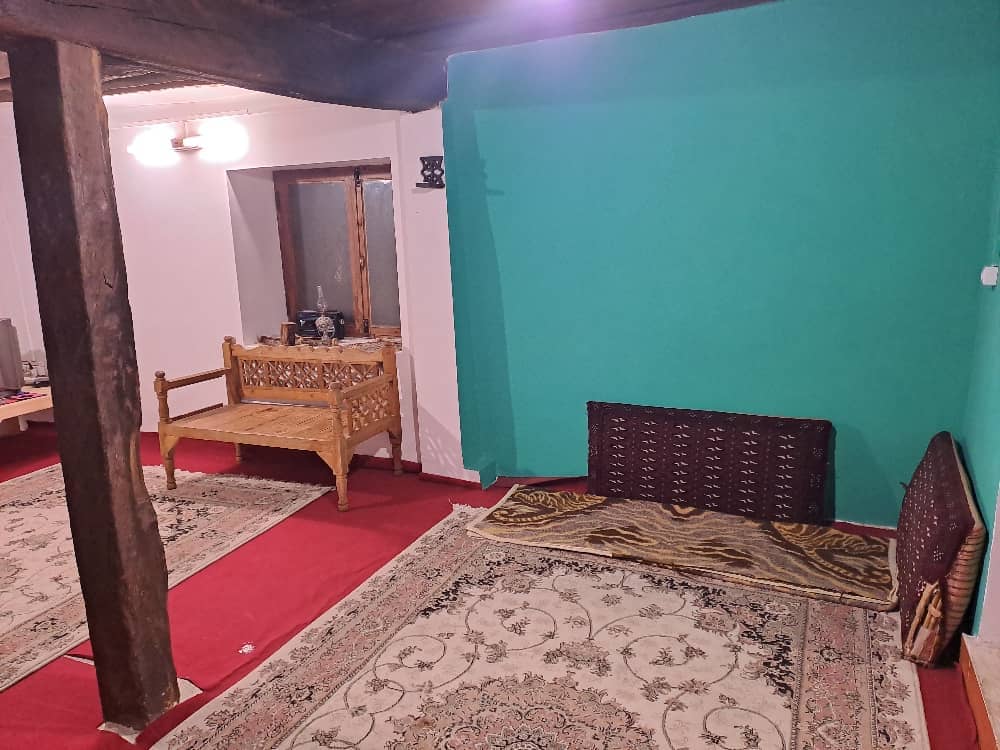 اجاره اتاق سنتی در روستای برسه تنکابن - بیشه