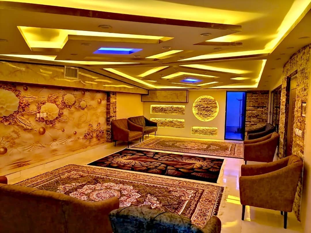 اجاره ویلا استخر سرپوشیده آب گرم در خیابان وشمندجان