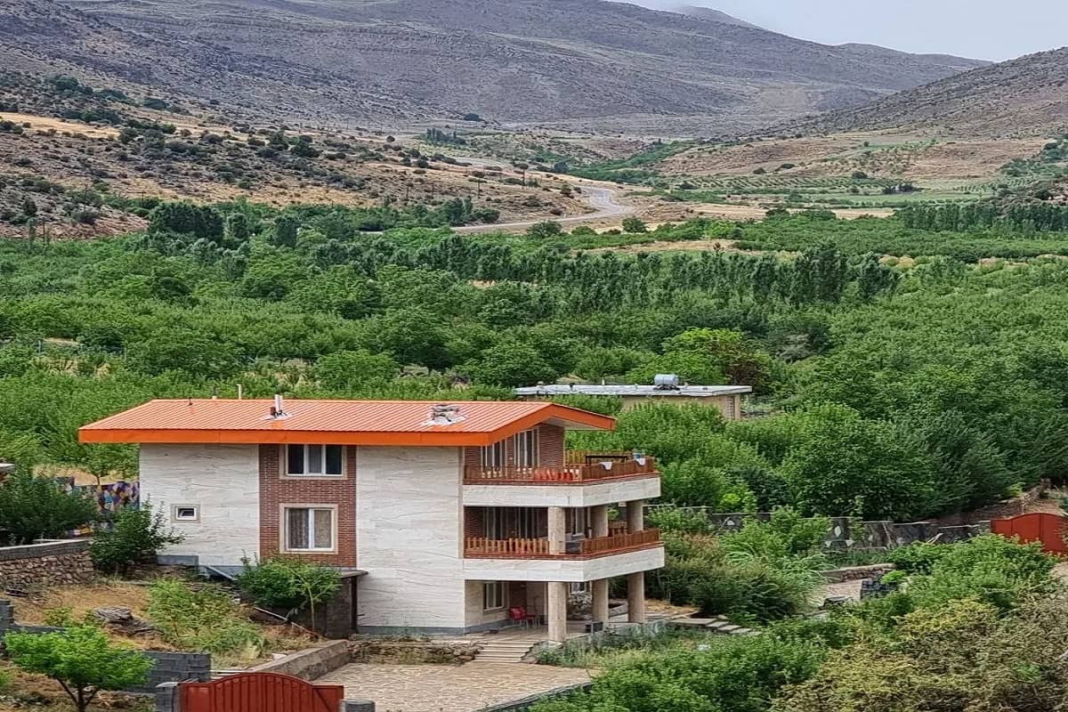 اجاره ویلا دوبلکس در کمهر سپیدان-سه خوابه 140 متری