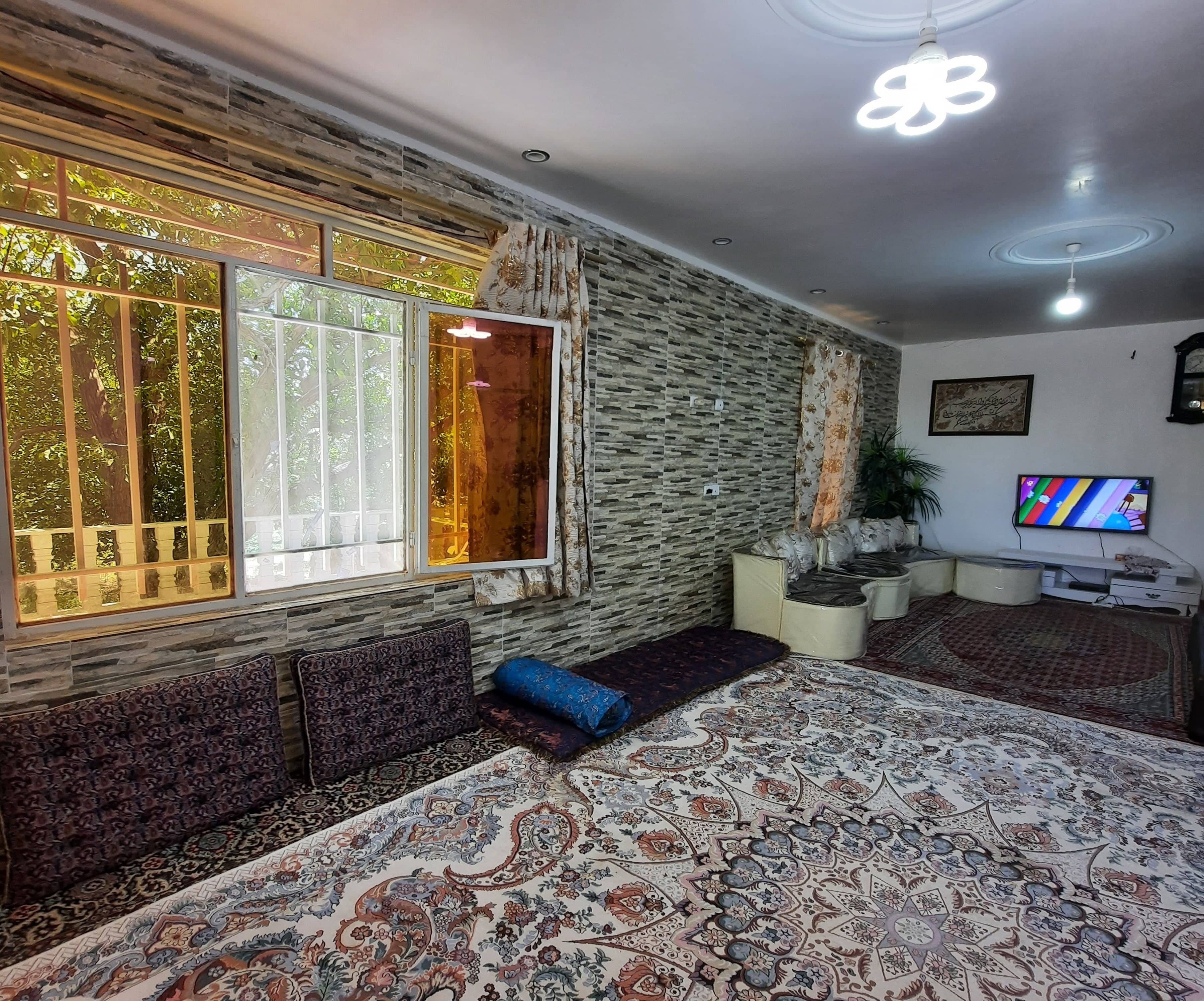 اجاره ویلا باغ در روستای هویج لاله زار