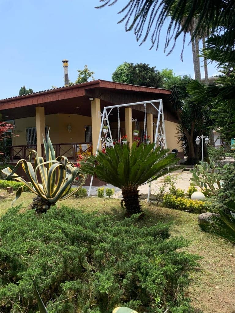 اجاره ویلا استخر روباز آبگرم نزدیک ساحل در نوشهر