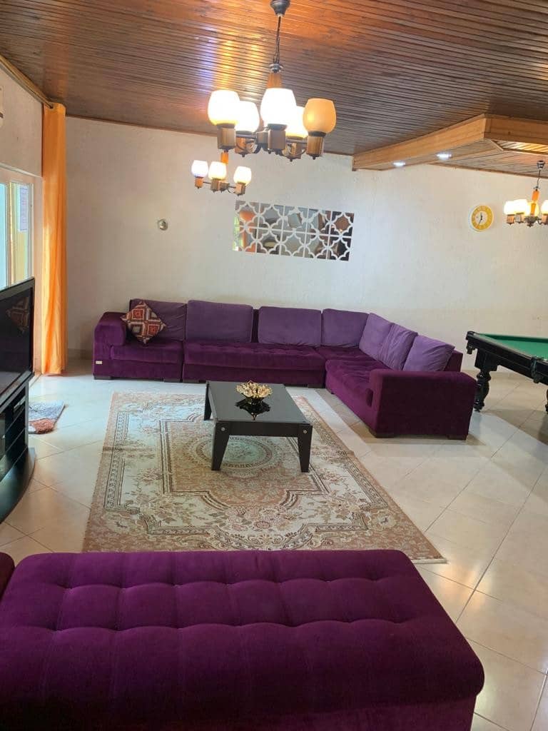 اجاره ویلا استخر روباز آبگرم نزدیک ساحل در نوشهر