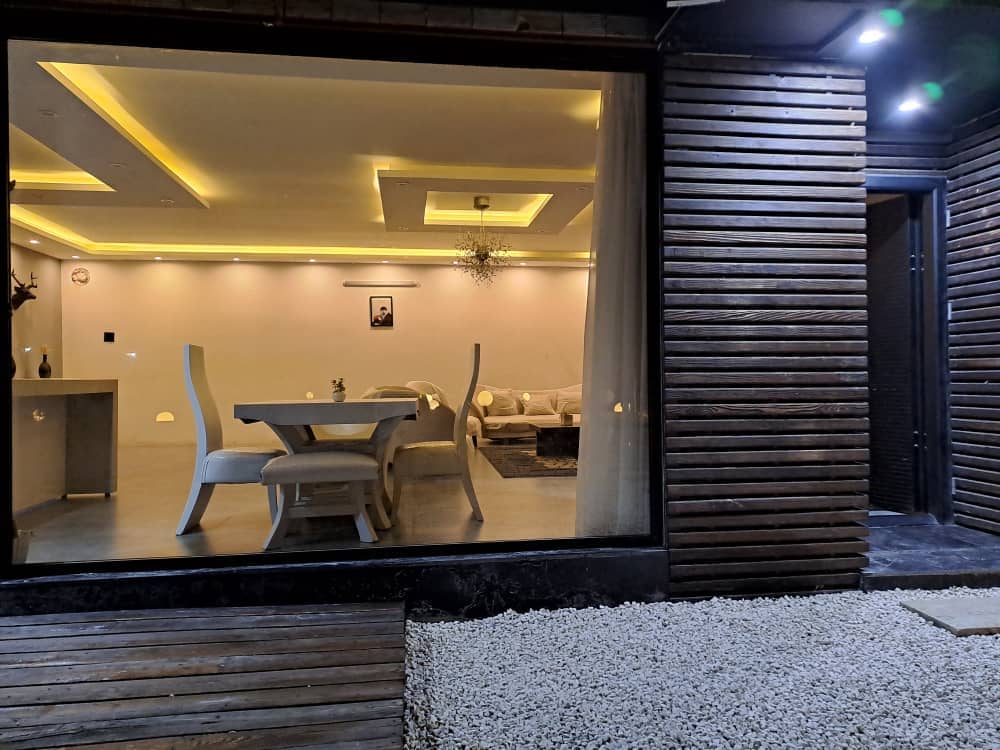 اجاره ویلا استخر روباز در روستای دهشک مشهد