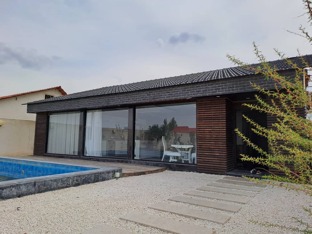 اجاره ویلا استخر روباز در روستای دهشک مشهد