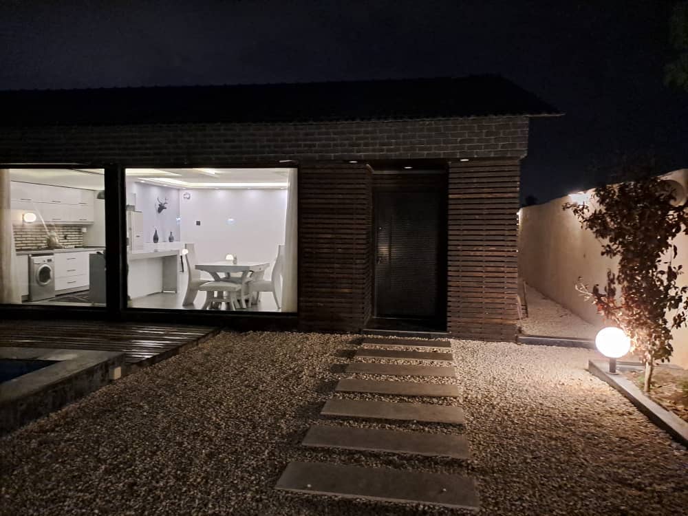 اجاره ویلا استخر روباز در روستای دهشک مشهد