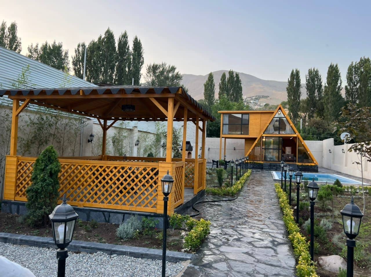 اجاره کلبه چوبی در لواسان