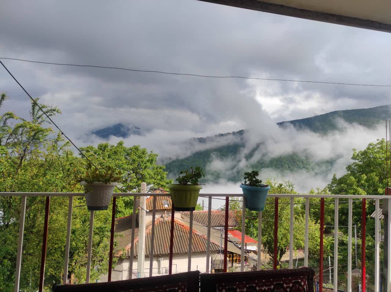 اجاره ویلا جنگلی دو خوابه  در روستا افرا -طبقه اول