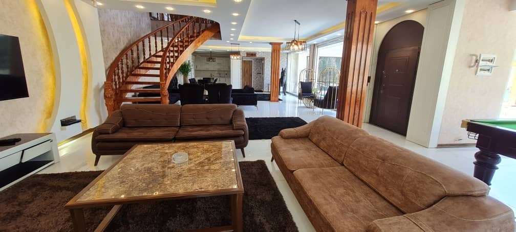 اجاره ویلا استخر روباز آبگرم در سهیلیه کردان