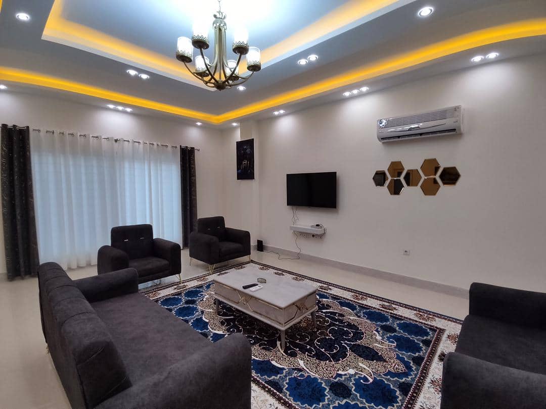 رزرو ویلا با استخر سرپوشیده در سی سرا سلمان شهر