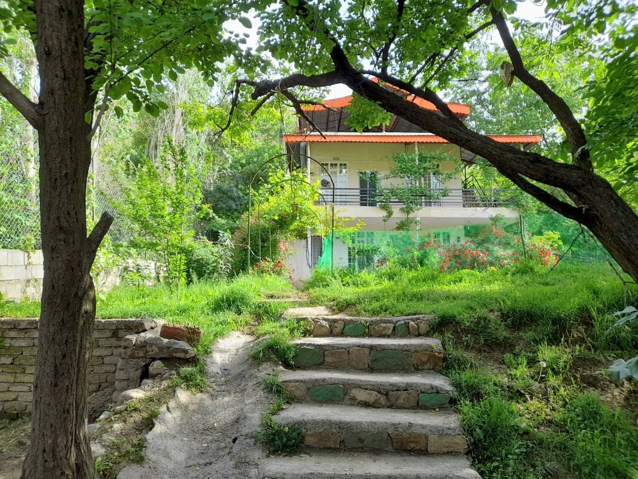 اجاره ویلا باغ در کلات نادری