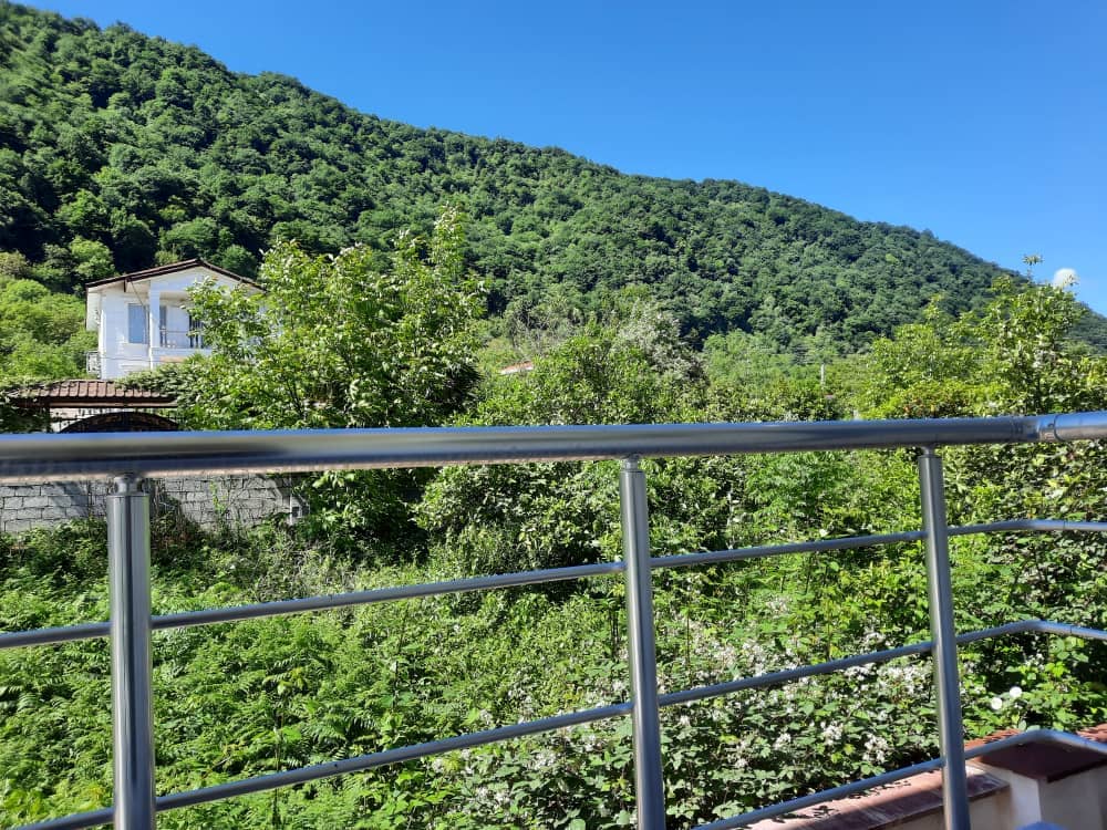 اجاره ویلا جنگلی در روستای سورخانی رامسر - طبقه اول