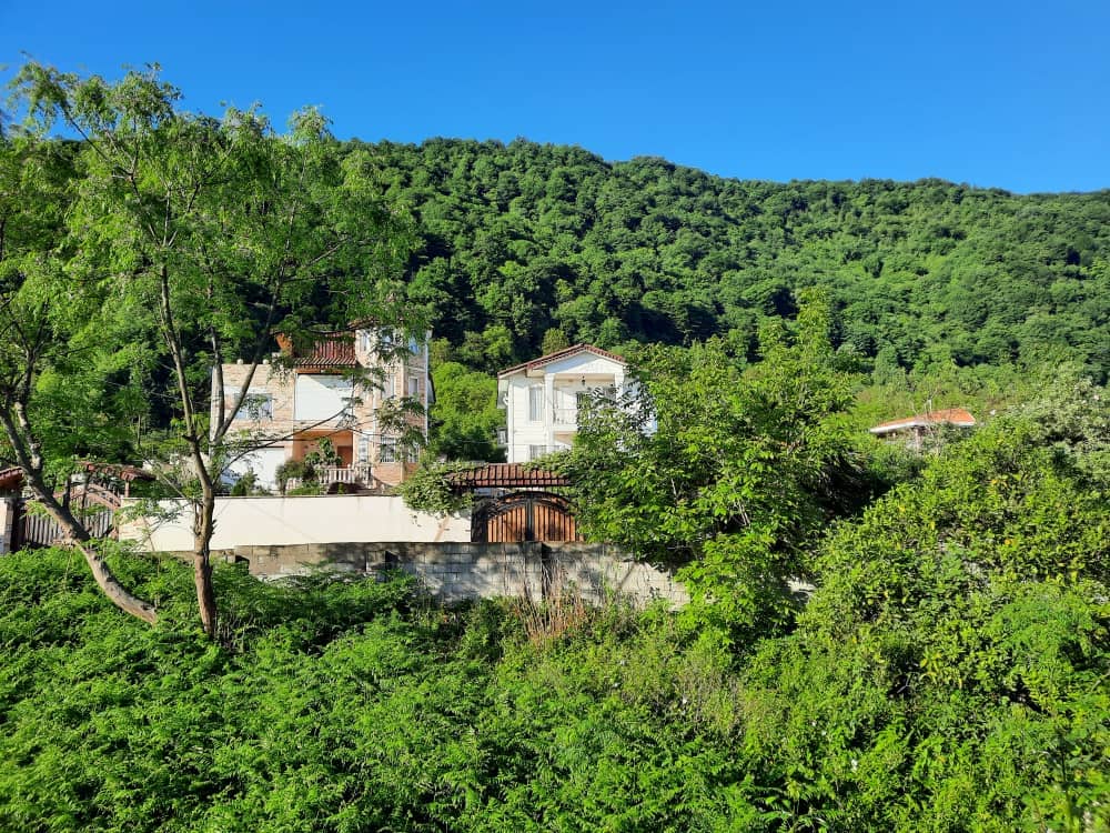 اجاره ویلا جنگلی در روستای سورخانی رامسر - طبقه اول