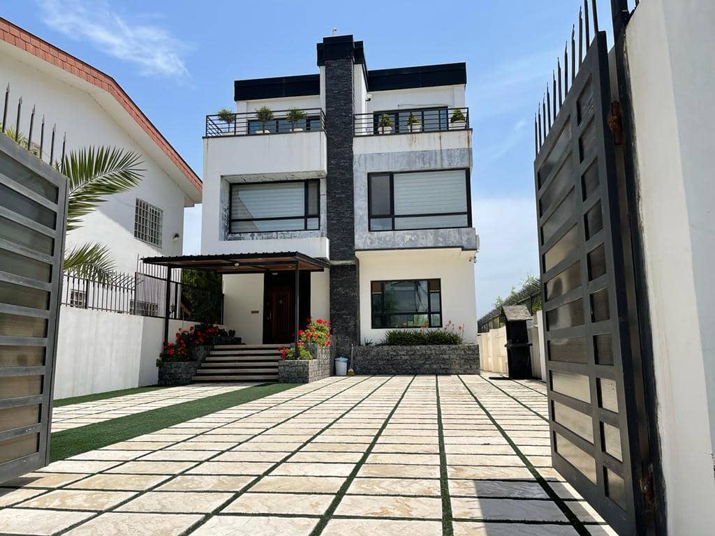 اجاره ویلا استخر سرپوشیده آب گرم نزدیک ساحل نوشهر