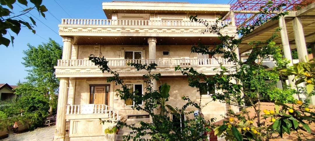 اجاره ویلا استخر آبگرم سرپوشیده در روستا یالبندان کلارآباد