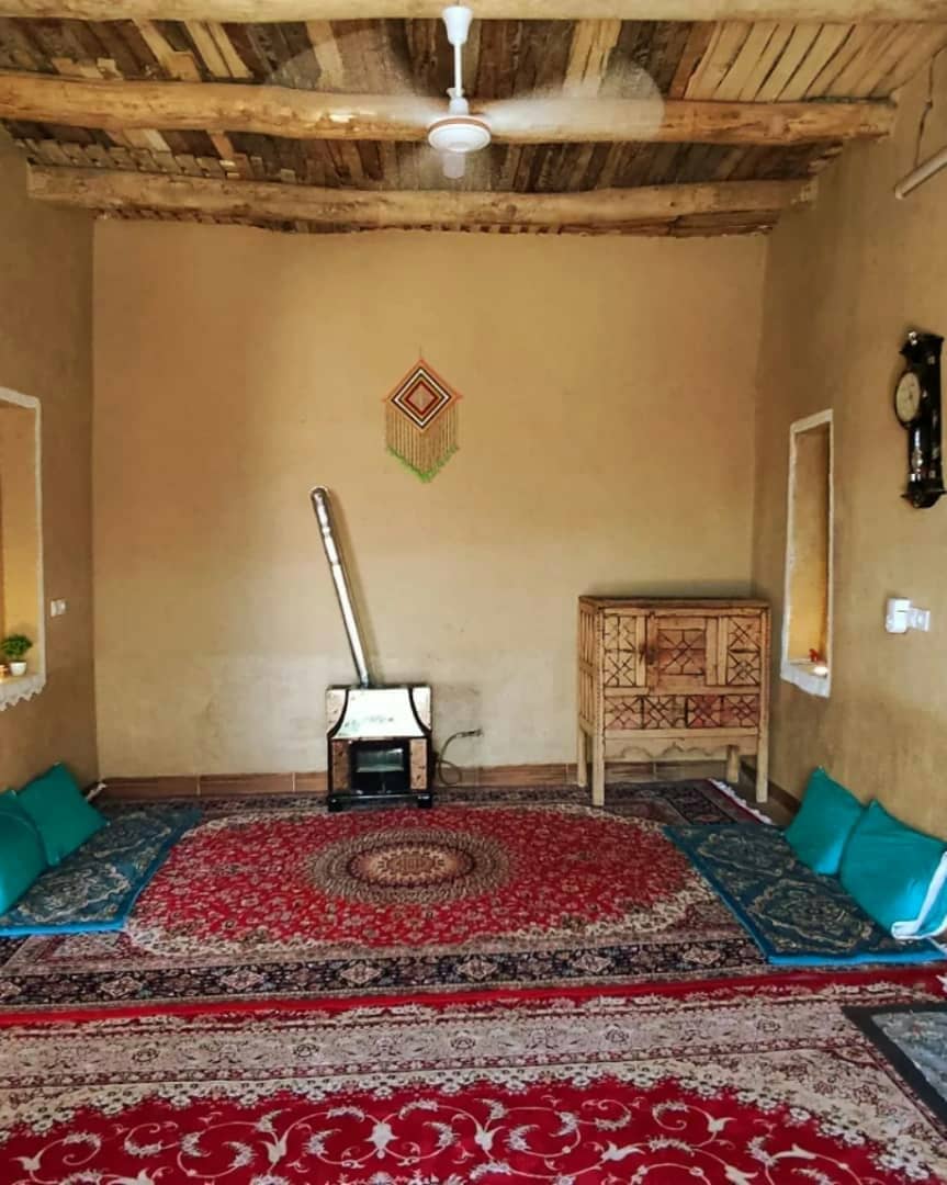 اتاق سنتی در روستا ارجنک خوانسار - 60 متری