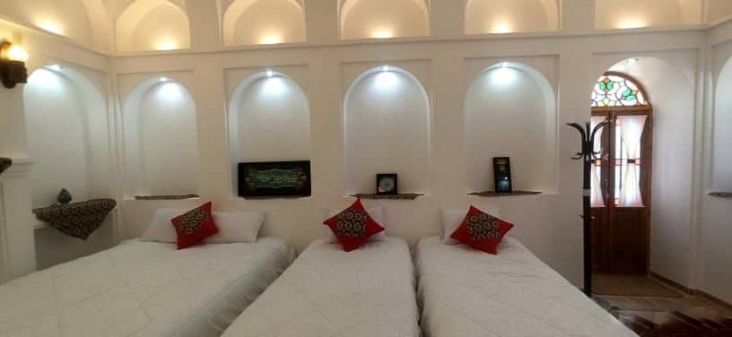 اجاره اقامتگاه بوم گردی سنتی در اردستان - 4 تخته