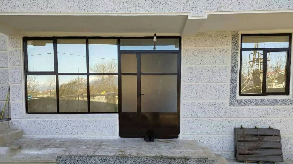 ویلا باغ نزدیک ساحل در پره سر - طبقه همکف