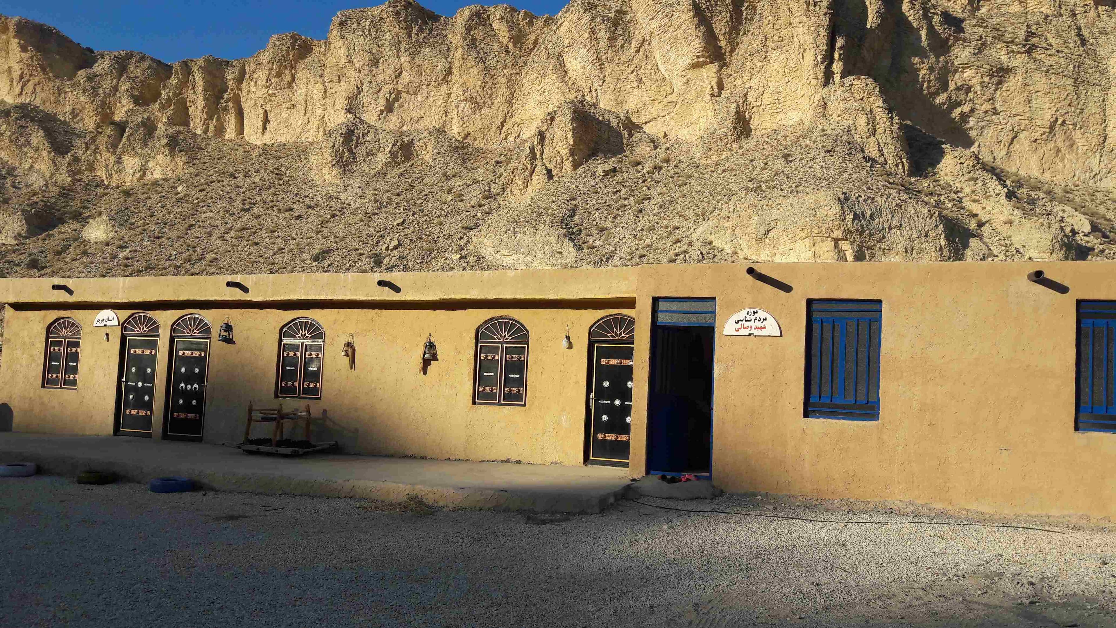 اجاره اتاق سنتی در روستای طاقو جم - اتاق موزه