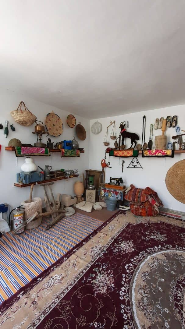 اجاره اتاق سنتی در روستای طاقو جم - اتاق موزه