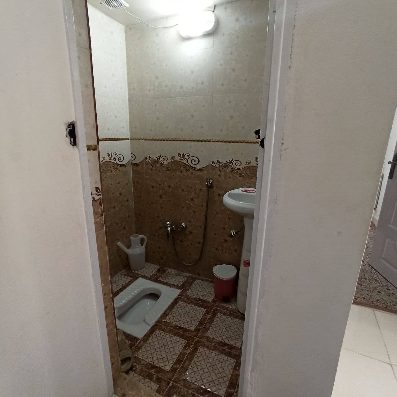 اجاره ویلا با استخرروباز آبگرم در کردان - لشکر آباد