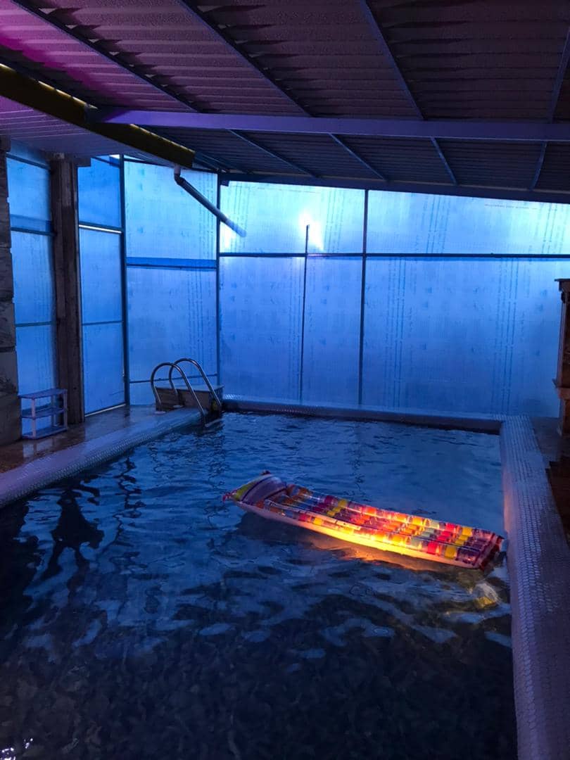 اجاره ویلا با استخرسرپوشیده آبگرم در چهارباغ