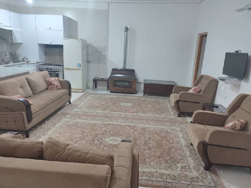 اجاره ویلا استخر دار نزدیک ساحل در چابکسر