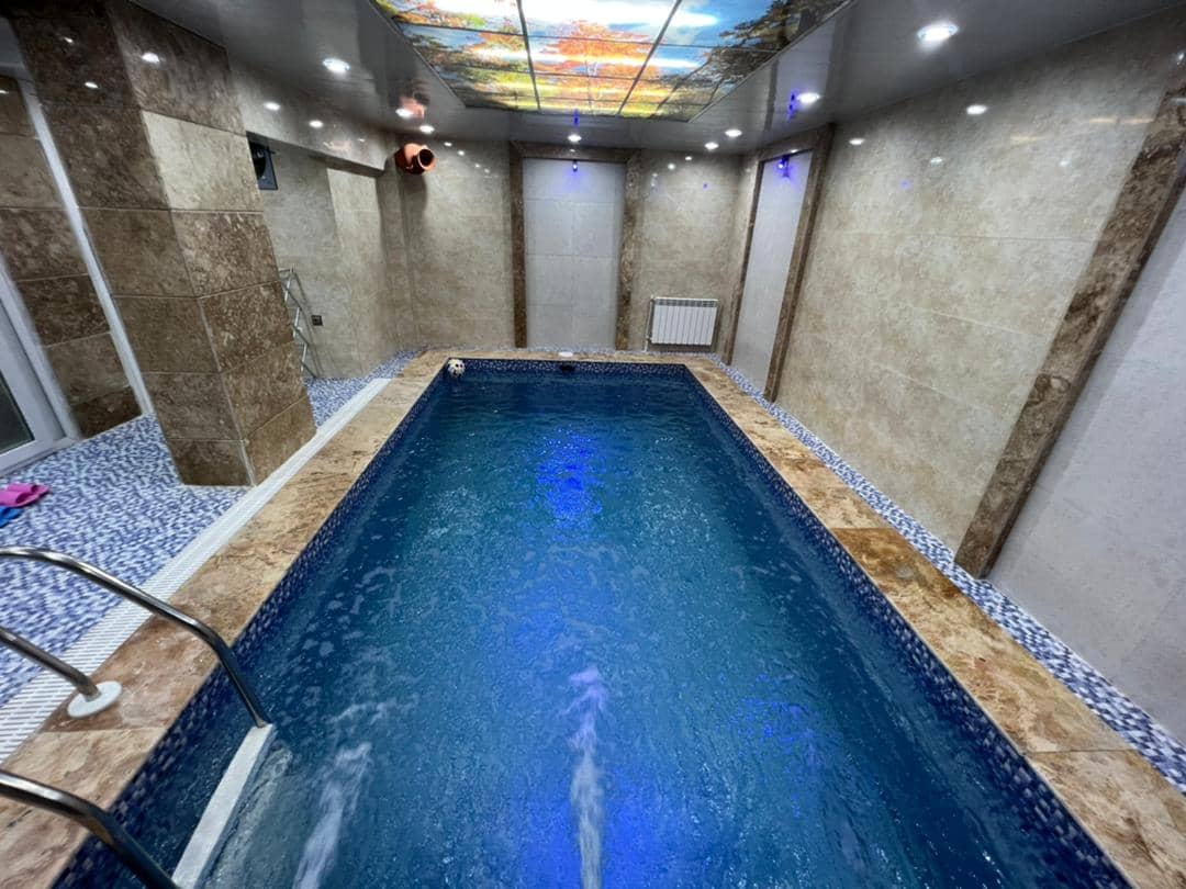 ویلا استخرسرپوشیده آبگرم در شاه منصورمحله رامسر