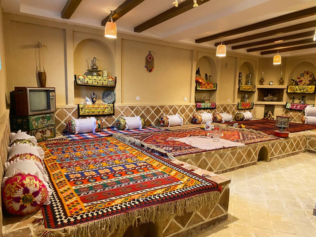 اجاره اتاق سنتی در روستا بهرباغ - دیا