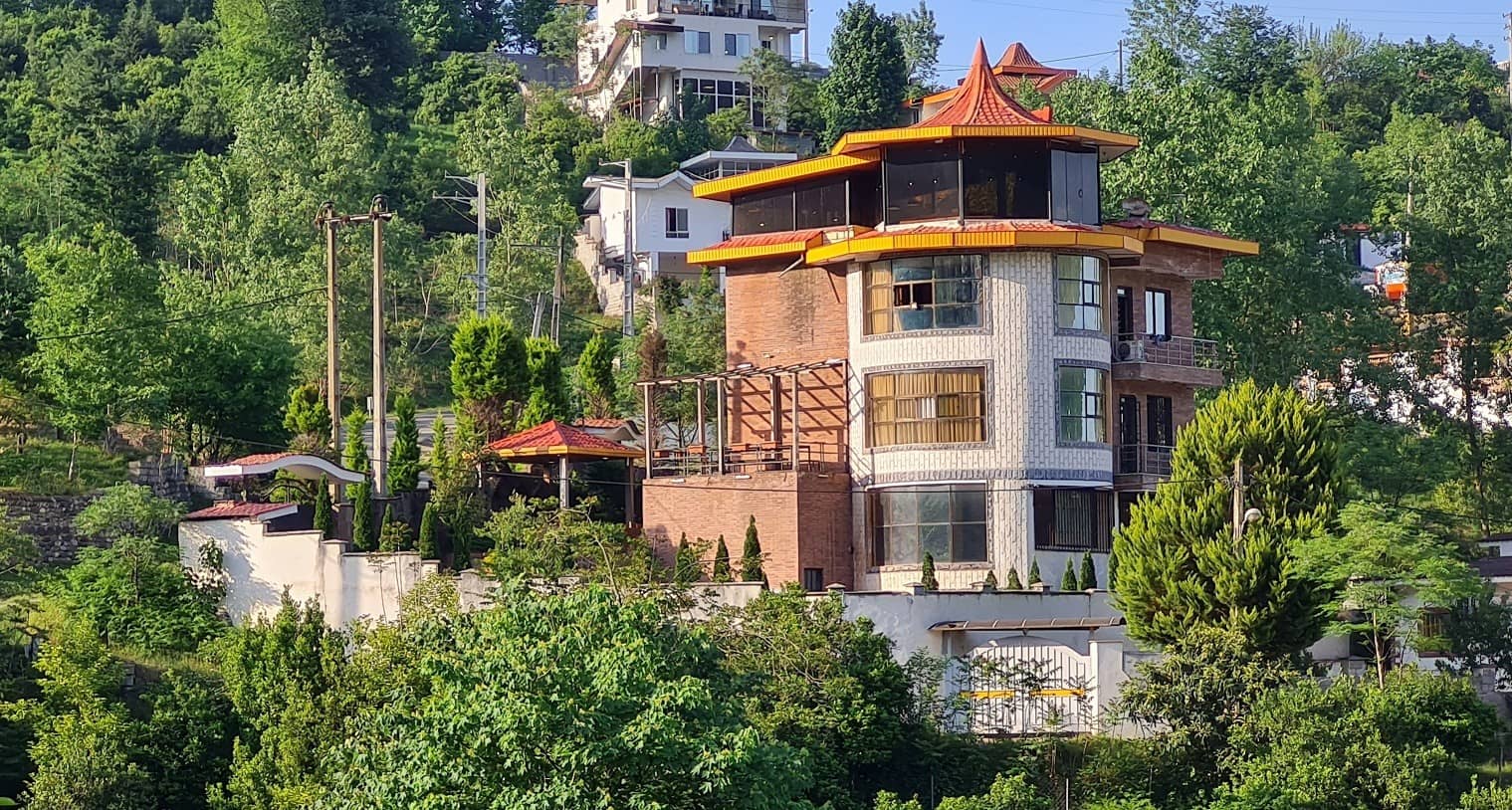 اجاره ویلا جنگلی با استخرآبگرم در رامسر -  اربکله رامسر