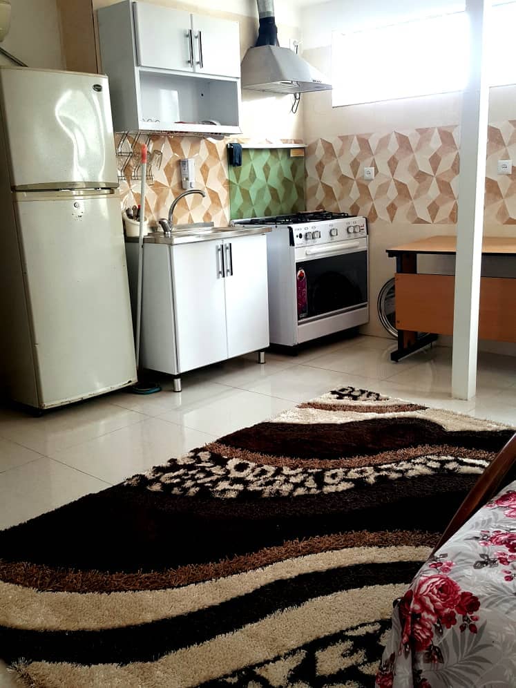 اجاره سوئیت در خیابان انقلاب قم - 4 تخته