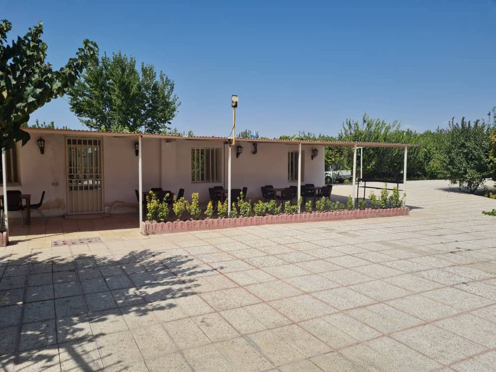 اجاره ویلا باغ در روستای اسفند آباد ملارد - 70 متر