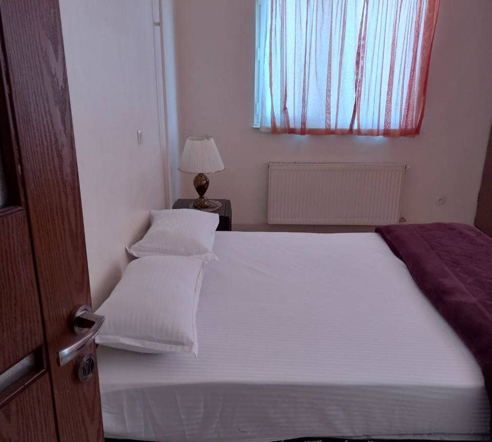 اجاره هتل آپارتمان لوکس در زنجان-4 تخته