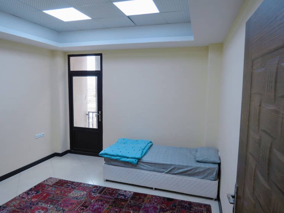 اجاره اپارتمان مبله در ابوحامد کرمان - تک خواب سه تخته