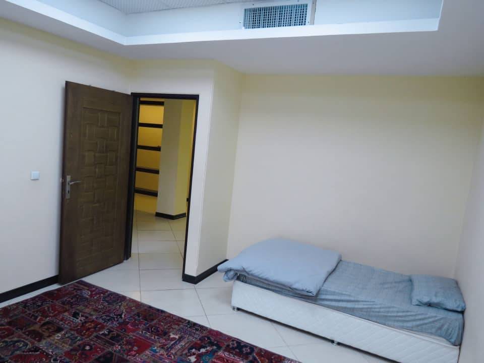 اجاره اپارتمان مبله در ابوحامد کرمان - تک خواب سه تخته