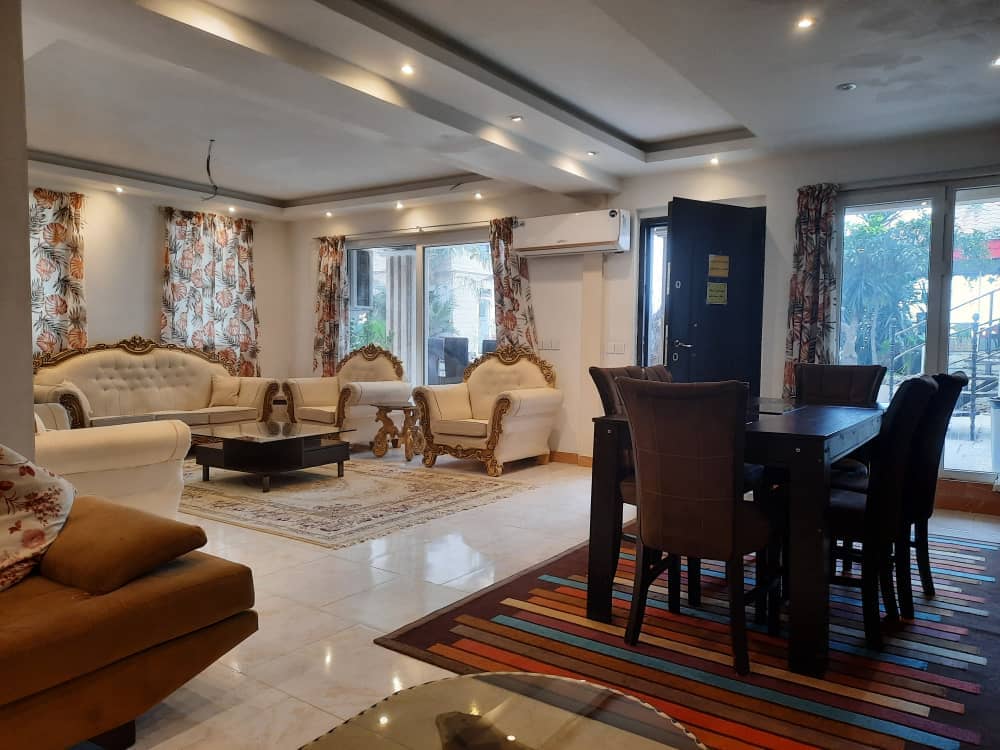 اجاره ویلا ساحلی در نوشهر - طبقه همکف