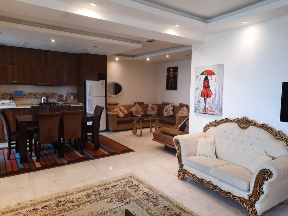 اجاره ویلا ساحلی در نوشهر - طبقه همکف