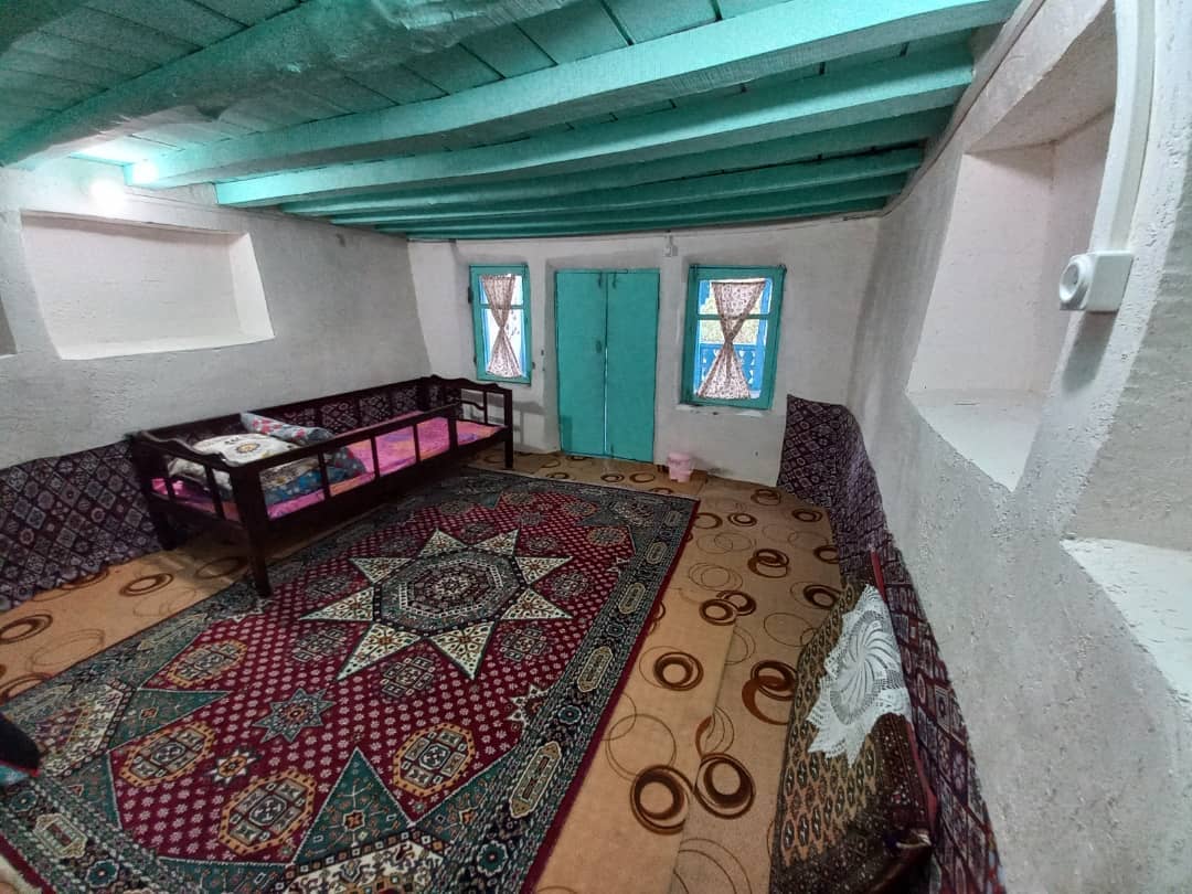 اجاره اتاق سنتی در شیخانبر لاهیجان - 12 متر