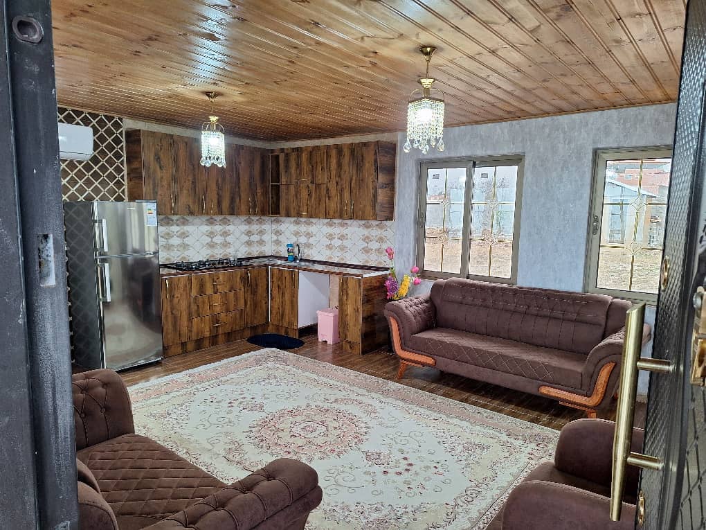 اجاره ویلا سه خوابه نزدیک ساحل در اوتار لیسار