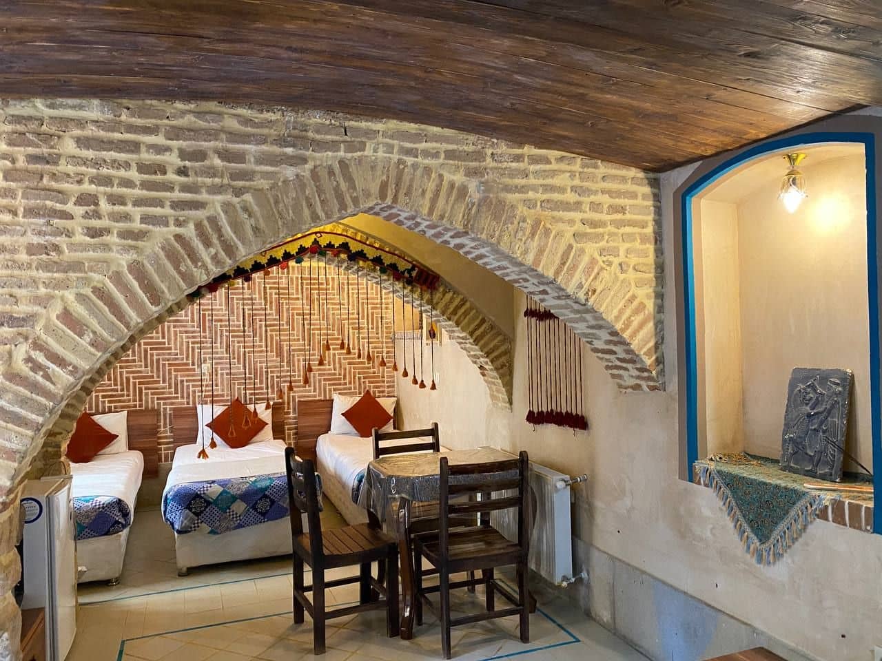 اتاق سنتی در بلوار کریم خان زند - شاه نشین