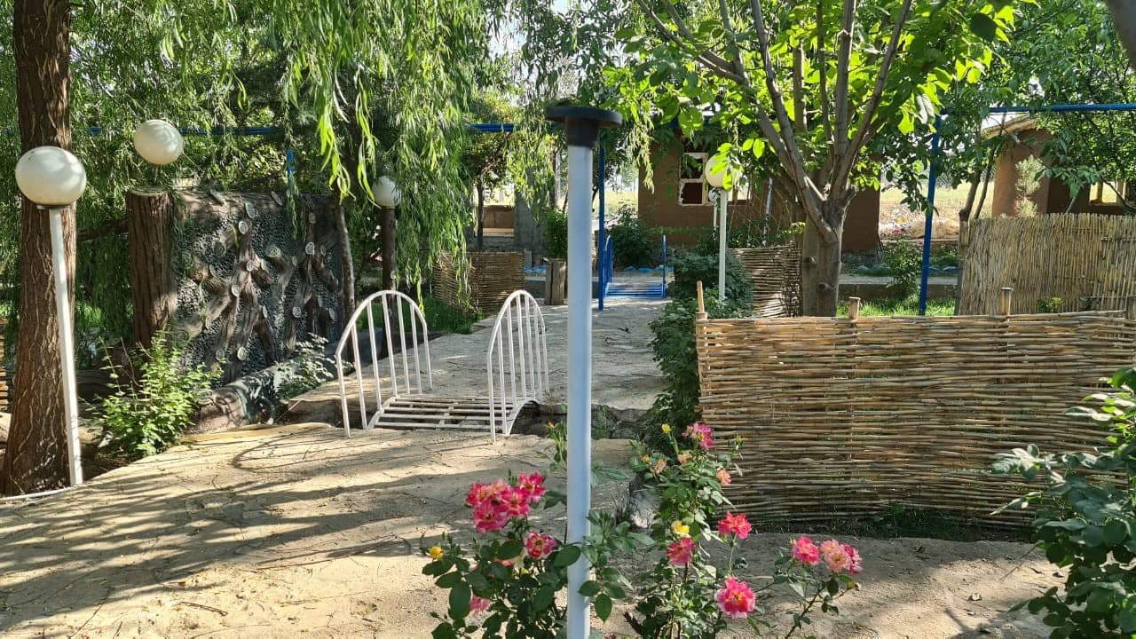 اجاره اتاق بومگردی در جاده الک کامیاران - اتاق 12 متری