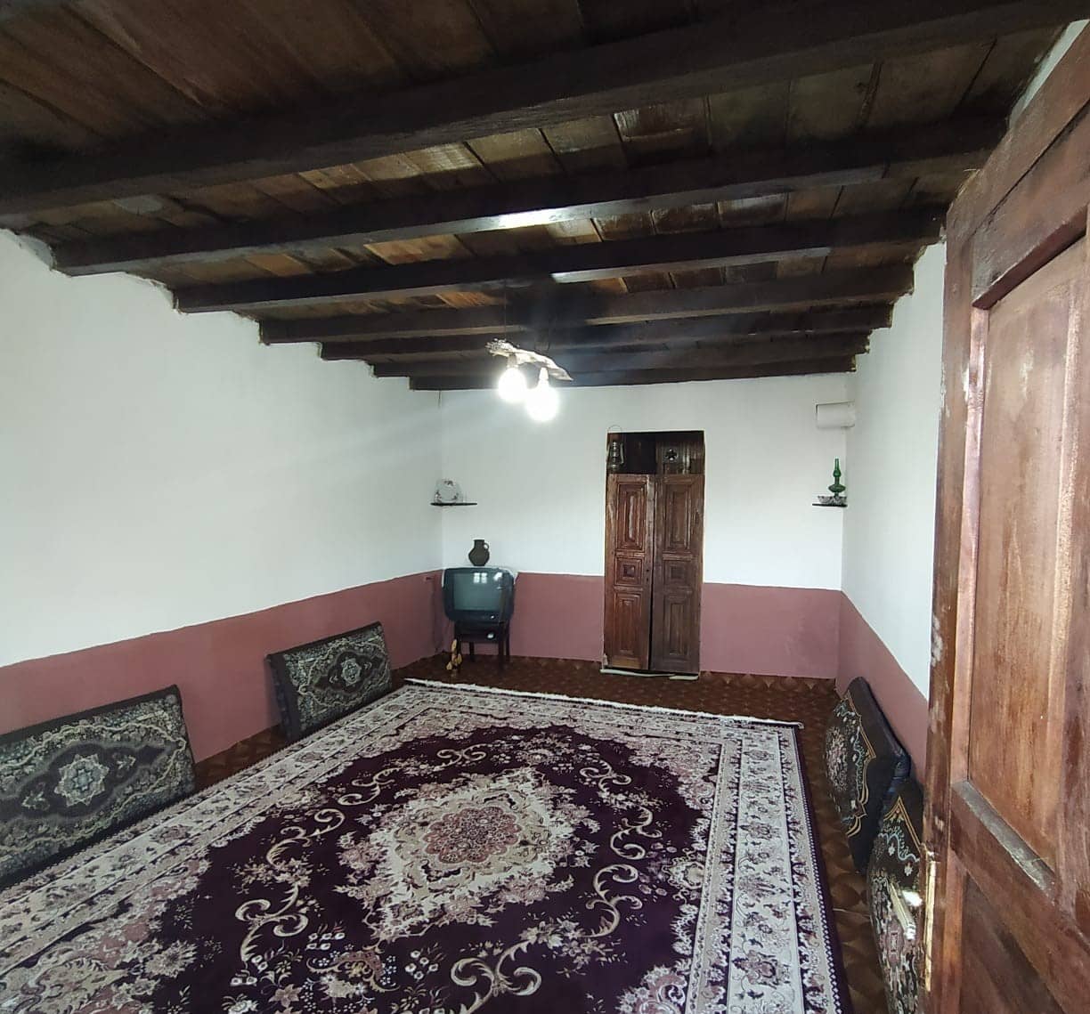 کلبه کوهستانی در ورسک سوادکوه - پل سفید